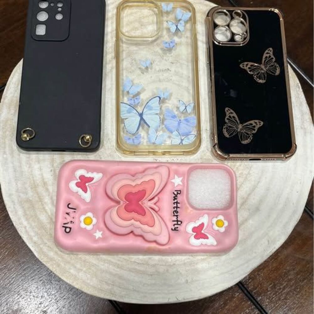 Lot Of Assorted Cell Phone Cases For Different Phones. 4 Cases For A Great Price